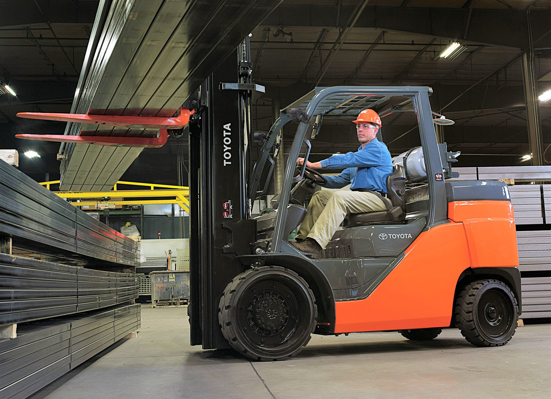 What are Class IV Forklifts? Exploring Class 4 Internal Combustion Cushion Forklifts