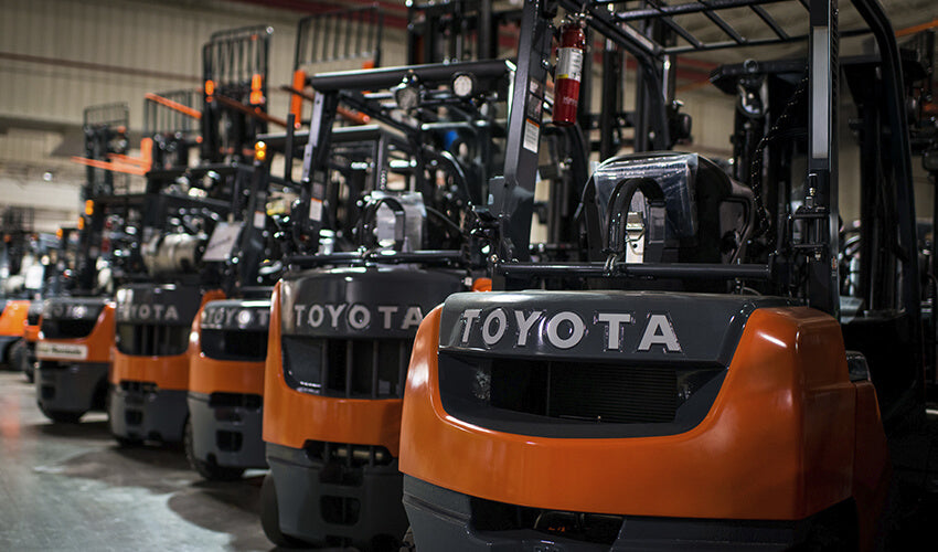 Looking for used forklifts near Toronto, Ontario?