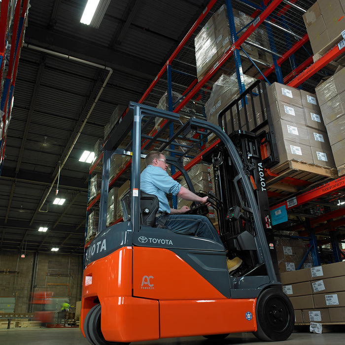 Big job to tackle but short on manpower? Rent a forklift