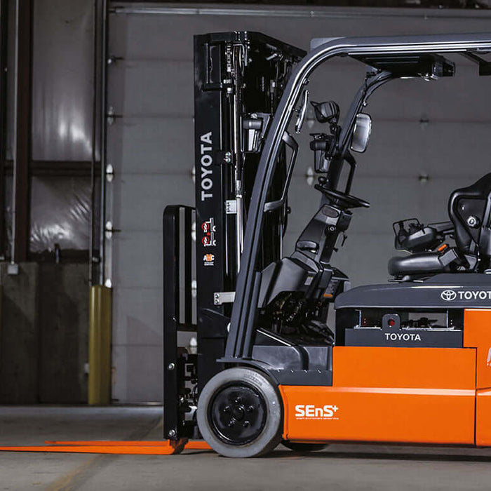 Selecting the Right Equipment for Expanding Your Forklift Fleet