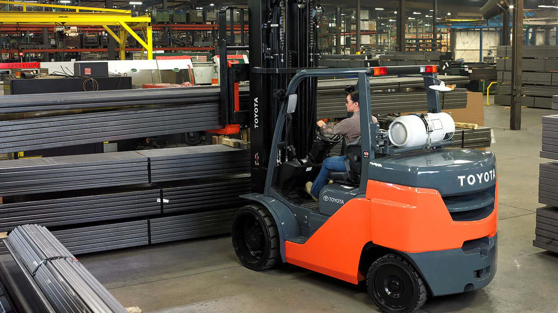 Why Choose a Single Solutions Provider for Your Material Handling Needs